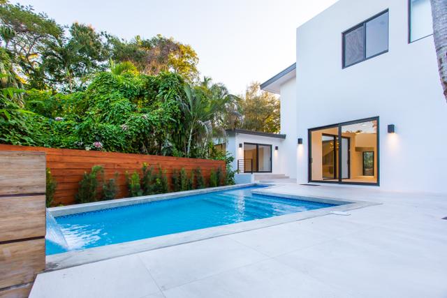 Luxury residence construction